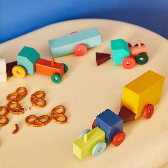 Hovers Tractors - Wooden Building Tractor Set