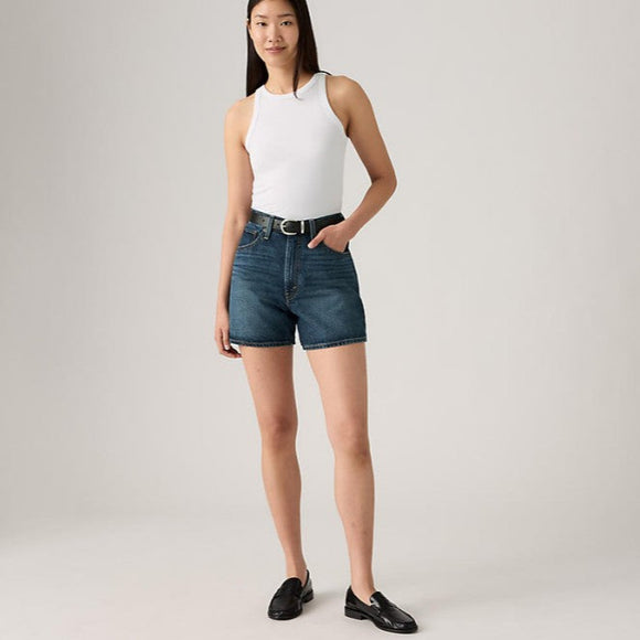 Levi's® Women's Cinch Mid-Thigh Shorts - Cookie Crunch