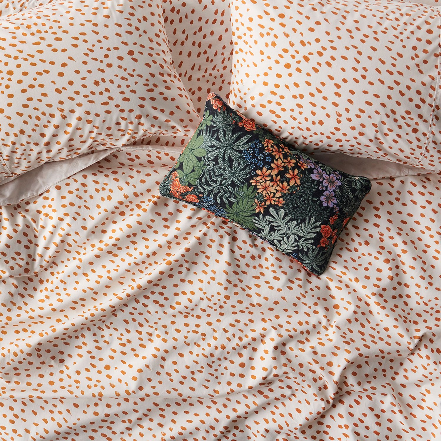 Kip Co Speckle Caramel Cotton Fitted Sheet Cot The Linen Cupboard Dirranbandi